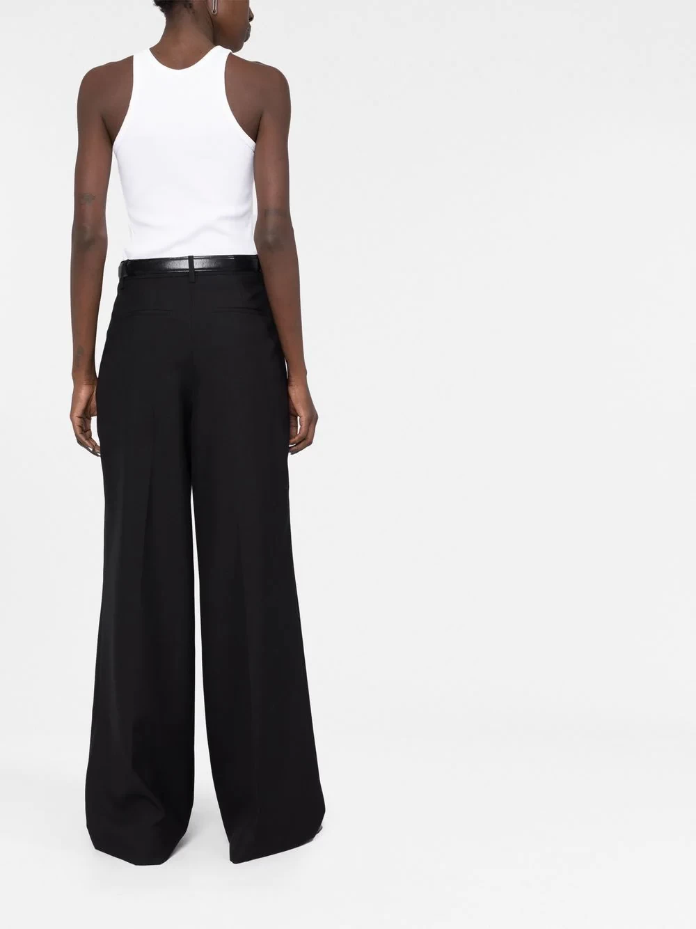 Pleated wide-leg wool trousers